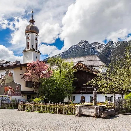 Lägenhet Haus Bader Garmisch-Partenkirchen